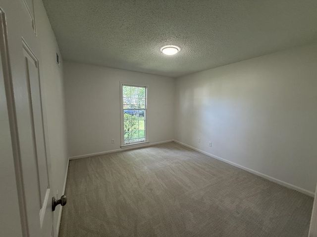 1931 WINE LEAF DR, Germantown, TN 38139