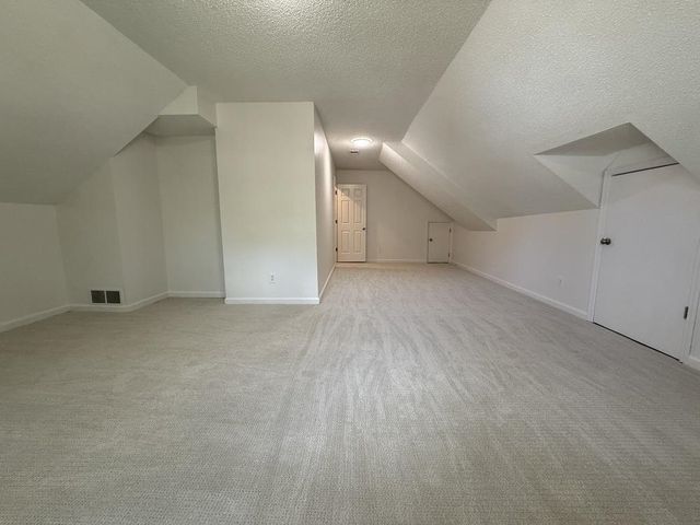 1931 WINE LEAF DR, Germantown, TN 38139