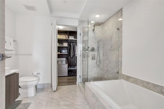 801 S Miami Ave 2209, Miami, FL 33130