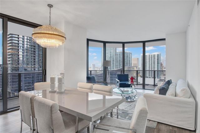 801 S Miami Ave 2209, Miami, FL 33130