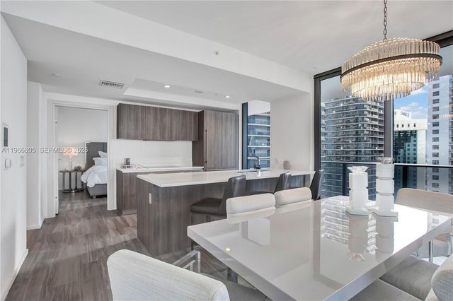 801 S Miami Ave 2209, Miami, FL 33130