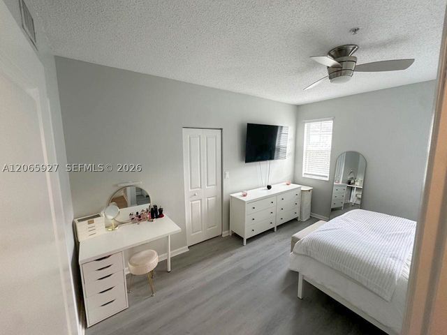 5840 W Sample Rd 305, Coral Springs, FL 33067