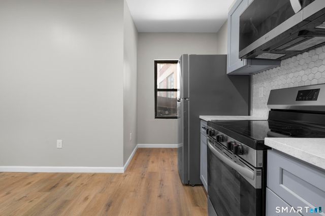 140 Grand Street 3C, Waterbury, CT 06702