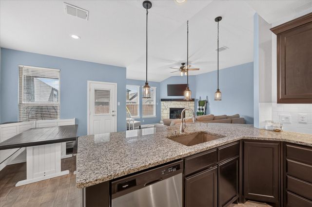 5617 Mountain Island Drive, Fort Worth, TX 76179