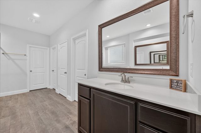 5617 Mountain Island Drive, Fort Worth, TX 76179