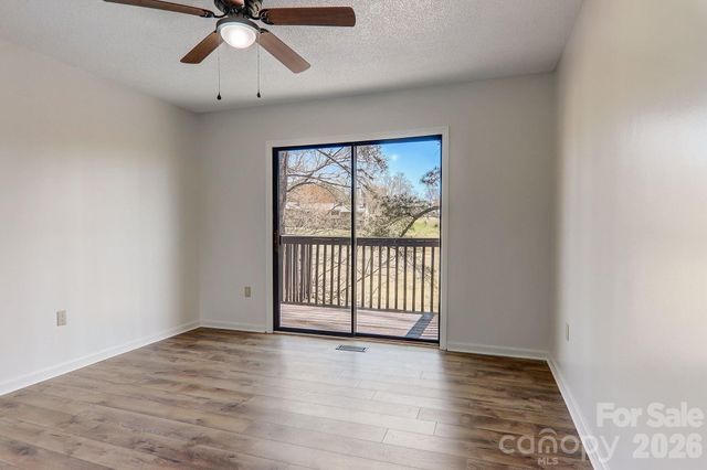 225 Sheepnose Drive, Lake Lure, NC 28746