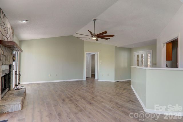 225 Sheepnose Drive, Lake Lure, NC 28746