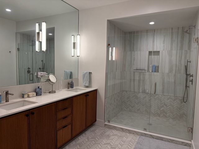 566 Columbus Ave 404, Boston, MA 02118