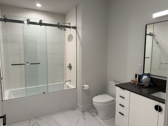 566 Columbus Ave 404, Boston, MA 02118