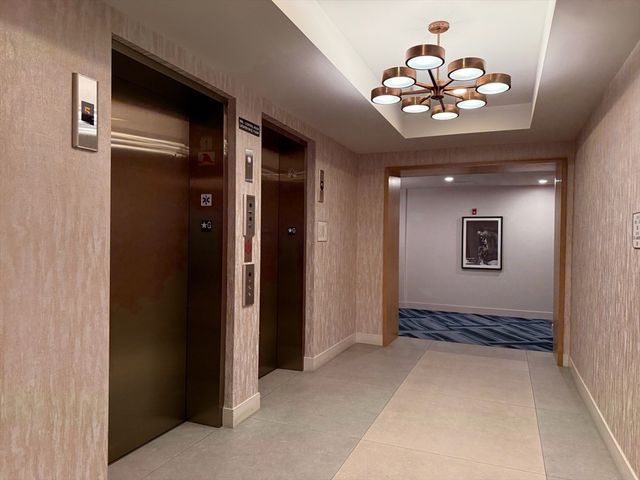 566 Columbus Ave 404, Boston, MA 02118