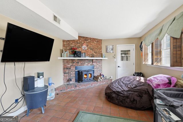 90 Elm Drive, Toccoa, GA 30577