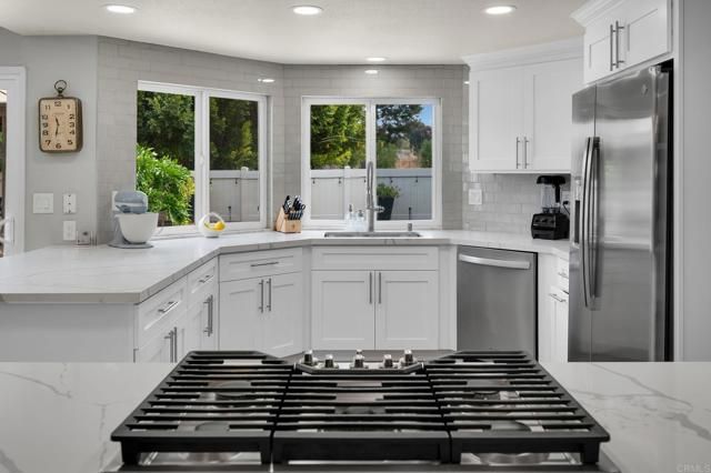 291 Surrey Place, Bonita, CA 91902
