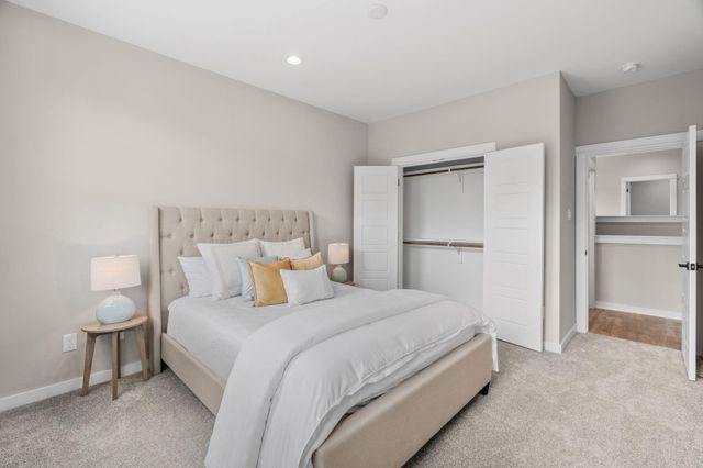 5919 Wheatley Hollow Lane, Houston, TX 77091