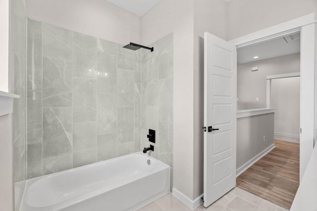 5919 Wheatley Hollow Lane, Houston, TX 77091