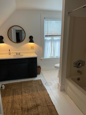47 Pleasant Street, Woodstock, VT 05091