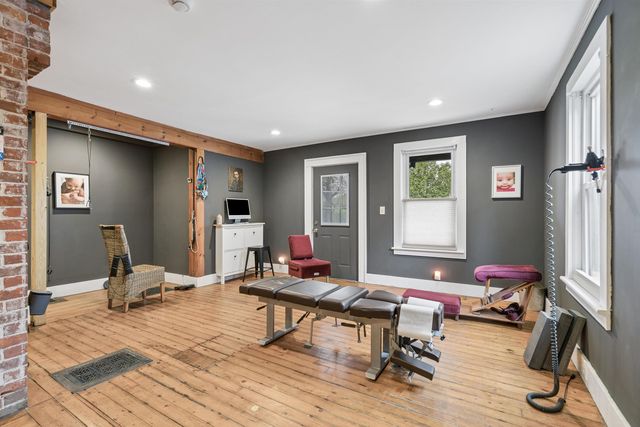 47 Pleasant Street, Woodstock, VT 05091