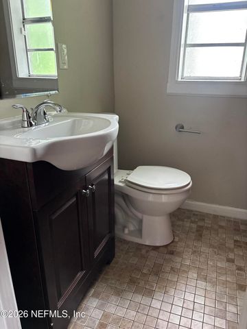 2350 SOMERSET Road, Jacksonville, FL 32210