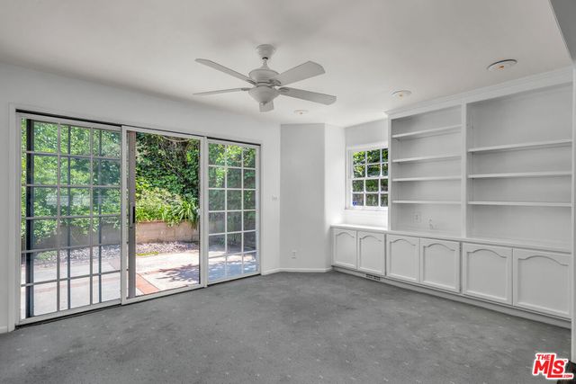 260 N Bundy Drive, Los Angeles, CA 90049