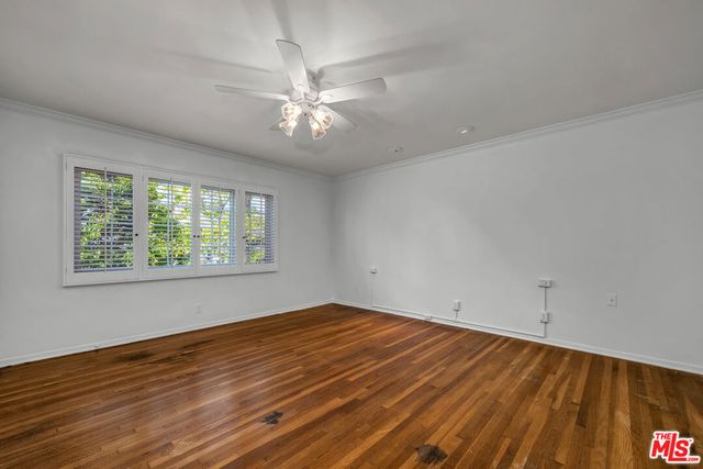 260 N Bundy Drive, Los Angeles, CA 90049