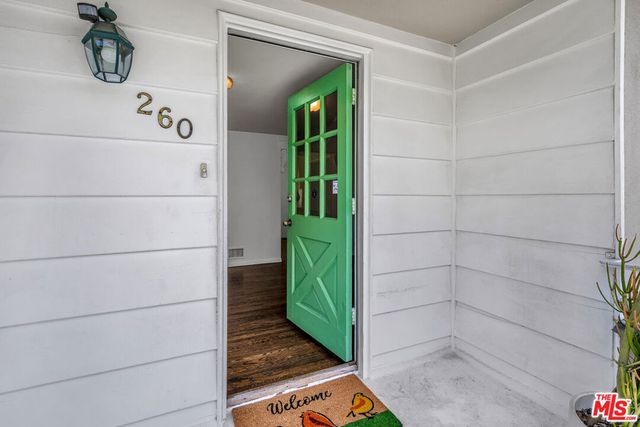 260 N Bundy Drive, Los Angeles, CA 90049