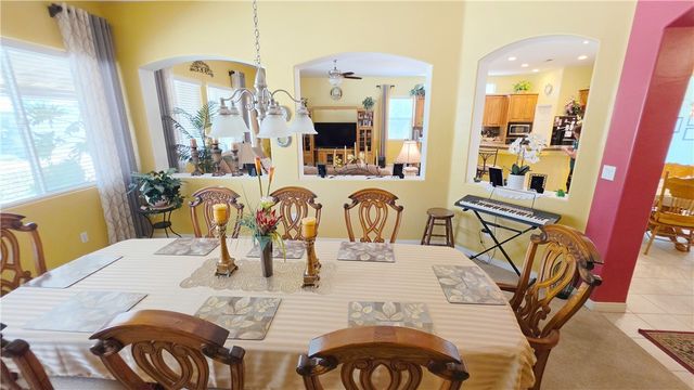 6813 Cobalt, Bakersfield, CA 93313