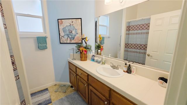 6813 Cobalt, Bakersfield, CA 93313