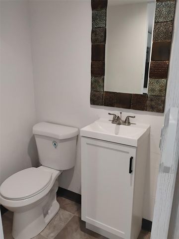 1833 VICEROY LANE, Holiday, FL 34690