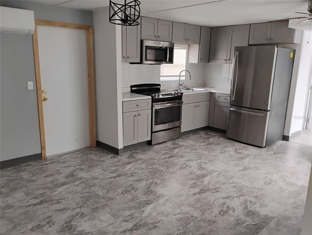 1833 VICEROY LANE, Holiday, FL 34690