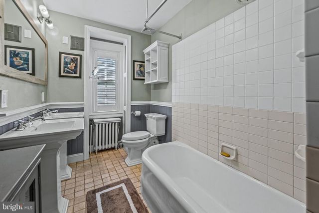 472 COUNTRY CLUB RD, York, PA 17403