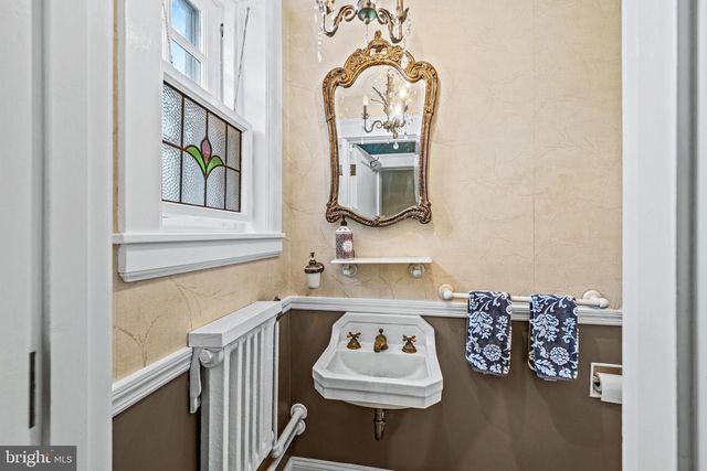 472 COUNTRY CLUB RD, York, PA 17403
