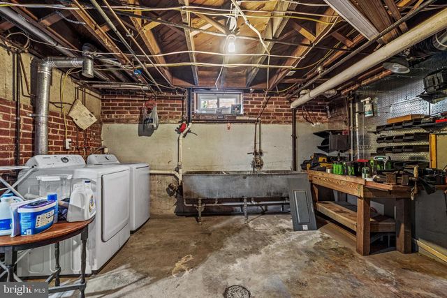 472 COUNTRY CLUB RD, York, PA 17403