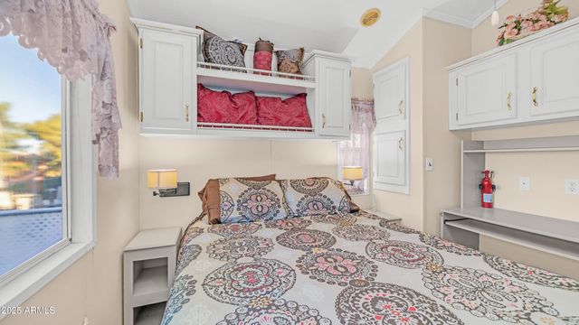 1065 QUARTZ Drive, Apache Junction, AZ 85119