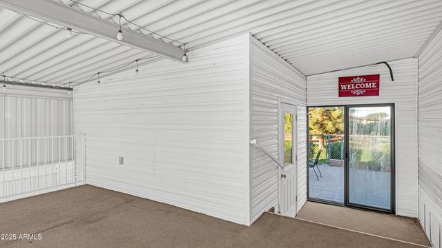 1065 QUARTZ Drive, Apache Junction, AZ 85119