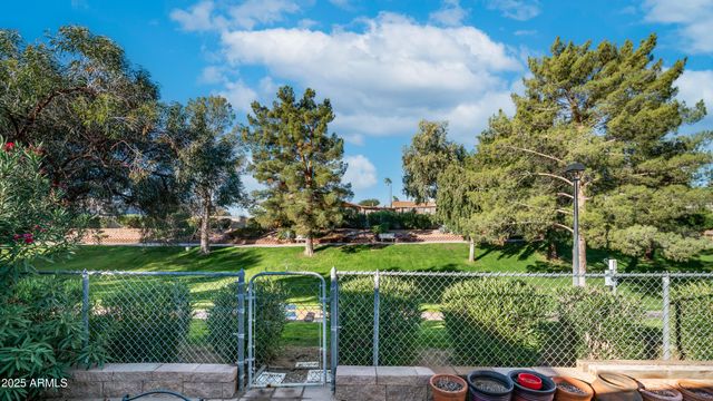 1065 QUARTZ Drive, Apache Junction, AZ 85119