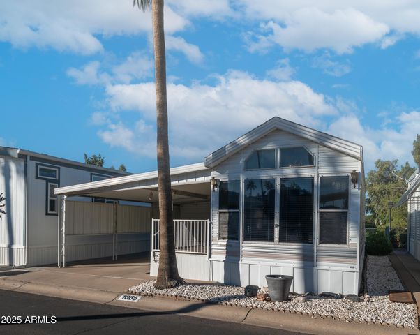 1065 QUARTZ Drive, Apache Junction, AZ 85119