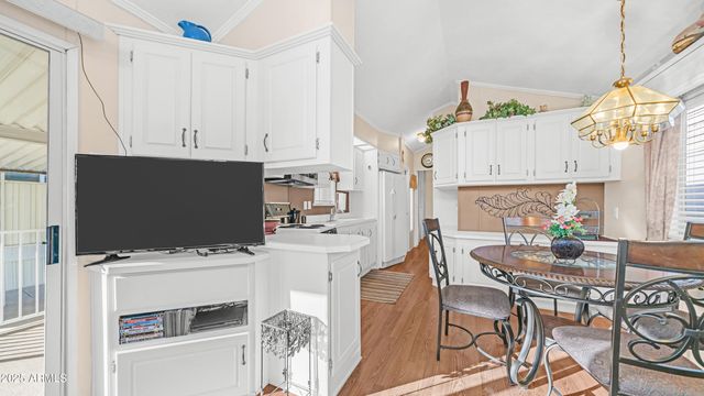 1065 QUARTZ Drive, Apache Junction, AZ 85119