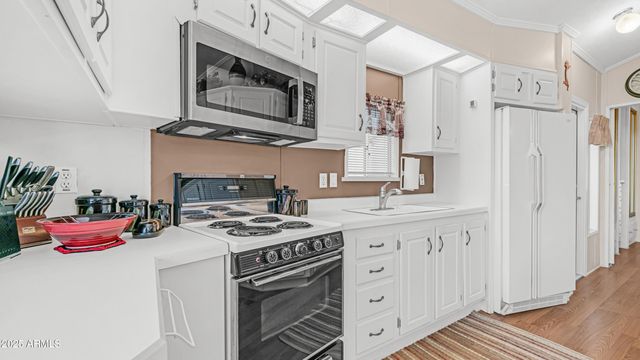 1065 QUARTZ Drive, Apache Junction, AZ 85119