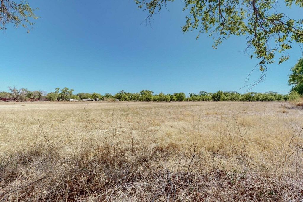 2216 Pajarito parcel 2 Road SW, Albuquerque, NM 87105