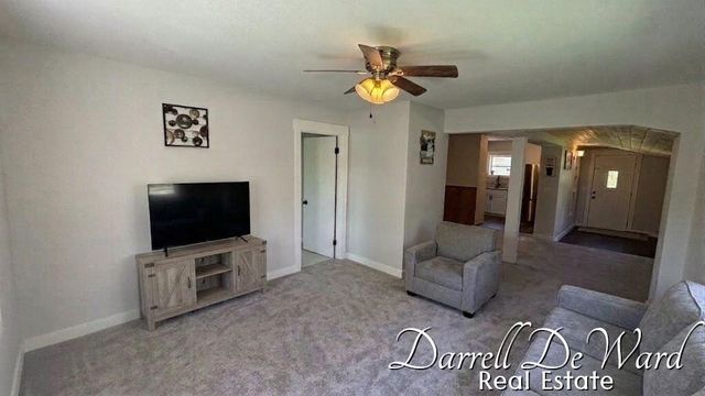 8425 N Holland Road, Six Lakes, MI 48886