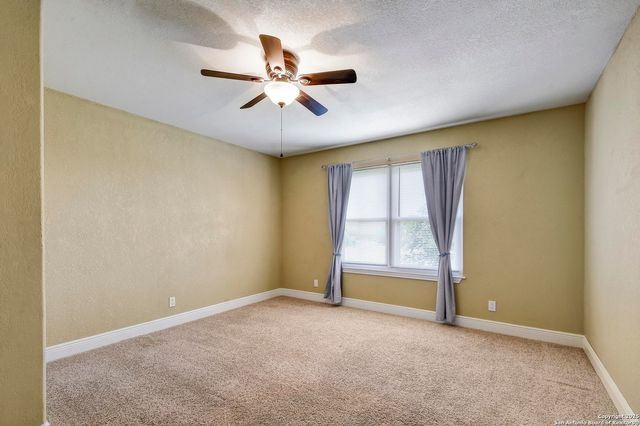 12838 Vidorra Circle Dr, San Antonio, TX 78216