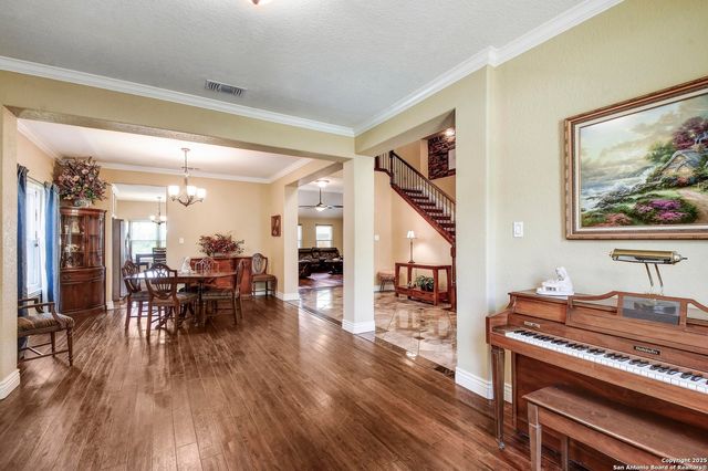 12838 Vidorra Circle Dr, San Antonio, TX 78216