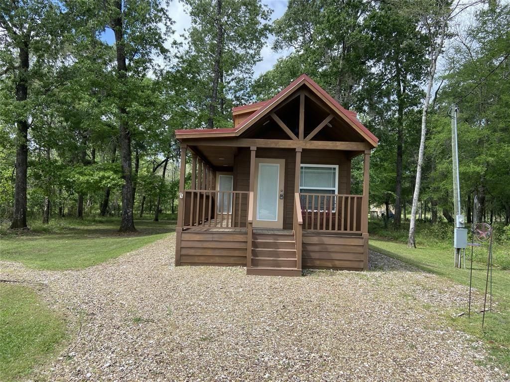 62 Park Court, Cleveland, TX 77327