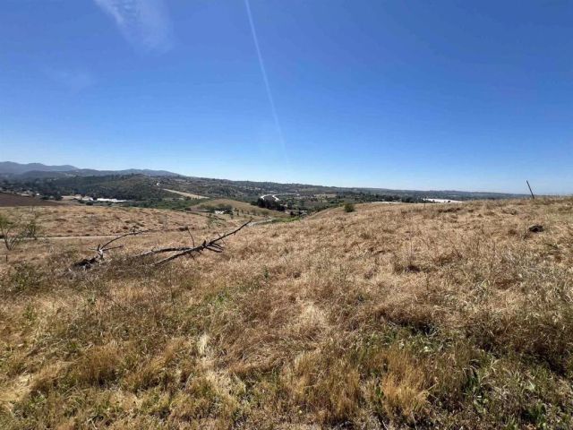 Emerald Hill, Bonsall, CA 92003