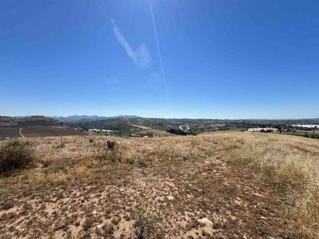 Emerald Hill, Bonsall, CA 92003