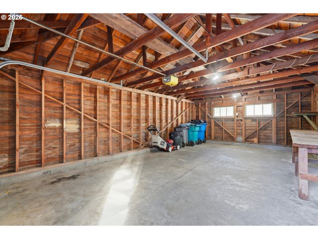 2915 KAUFFMAN Ave, Vancouver, WA 98660
