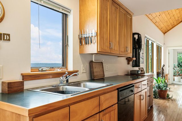 288 Kearsarge Mountain Road, Wilmot, NH 03287