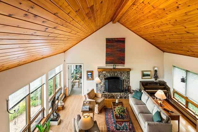 288 Kearsarge Mountain Road, Wilmot, NH 03287