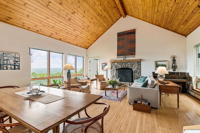 288 Kearsarge Mountain Road, Wilmot, NH 03287