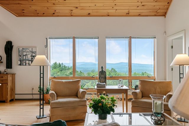 288 Kearsarge Mountain Road, Wilmot, NH 03287