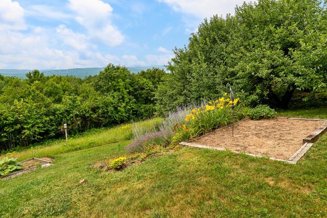 288 Kearsarge Mountain Road, Wilmot, NH 03287